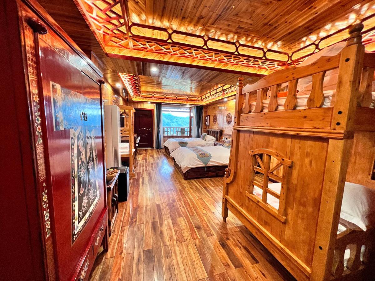 Baike Boutique Hotel Луншэн Номер фото